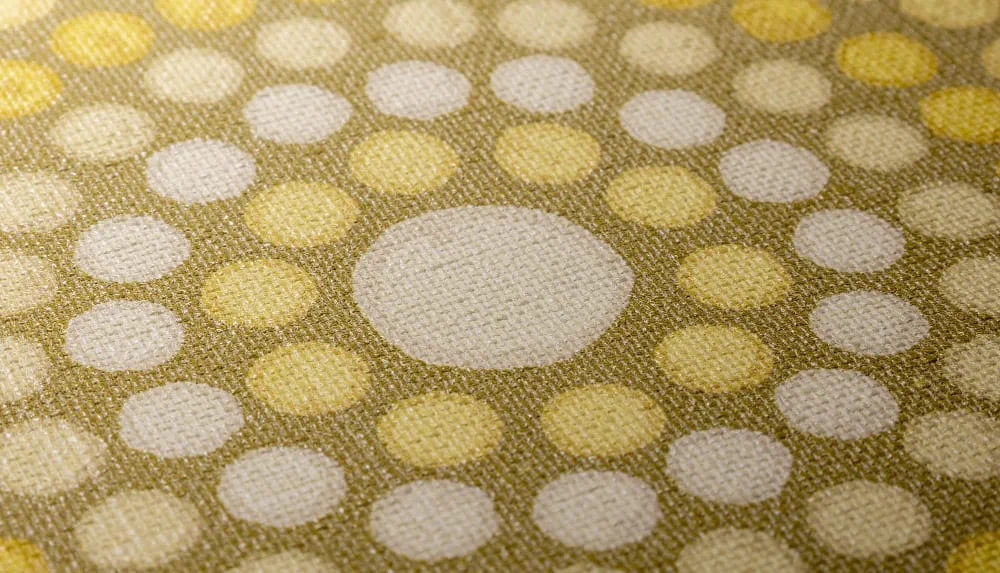 LIMELIGHT（ライムライト）のLT-NN015は民族（エスニック）模様のアボリジニのイエロー色。 不燃性マテリアルで、奥行きを感じる質感と独創性のある壁紙・クロス。