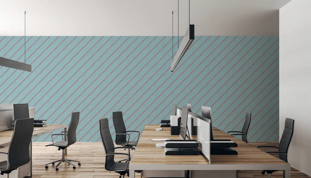 LIMELIGHT（ライムライト）のST-RE-01はストライプ柄のレジメンタルストライプのライトブルー色。 オフィスの執務スペース・会議室や店舗デザインに対して印象的でモダンな空間演出に最適な個性化を実現する壁紙クロス。