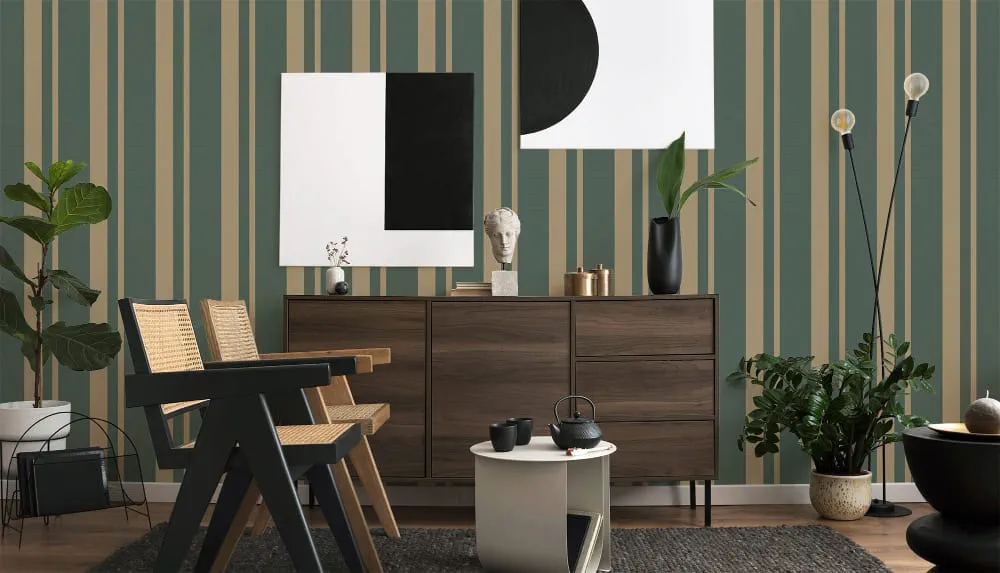 LIMELIGHT（ライムライト）のST-TH-02はストライプ柄のシックシンストライプのグリーン×ブラウン色。 オフィスの執務スペース・会議室や店舗デザインに対して印象的でモダンな空間演出に最適な個性化を実現する壁紙クロス。